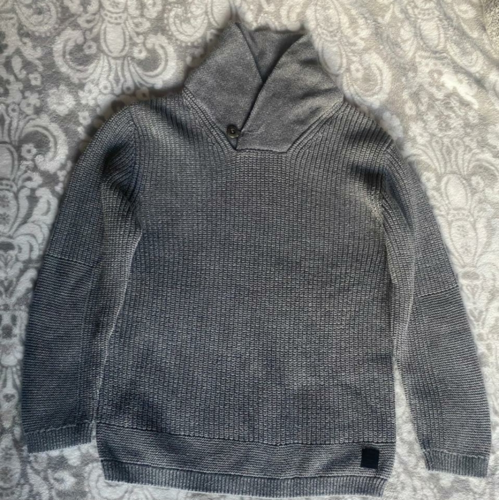 Gorgeous ZARA'S Sweater